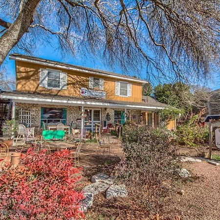 Binky'S Nest Apartment Fredericksburg Exterior foto
